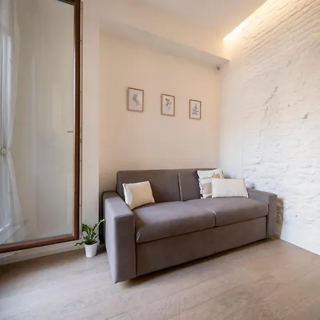 Piazza Maggiore-luxury Apartment-elegant Terrace Apartment *