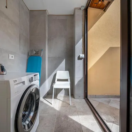 Piazza Maggiore-luxury Apartment-elegant Terrace