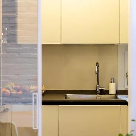 Piazza Maggiore-luxury Apartment-elegant Terrace Apartment