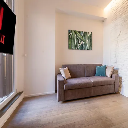 Piazza Maggiore-luxury Apartment-elegant Terrace *