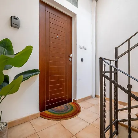 Piazza Maggiore-luxury Apartment-elegant Terrace Apartmán *