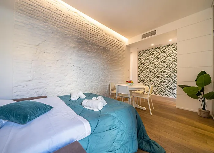 Piazza Maggiore-luxury Apartment-elegant Terrace *