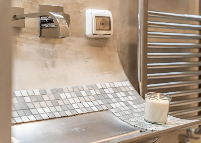 Piazza Maggiore-luxury Apartment-elegant Terrace 아파트 *